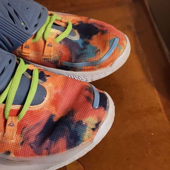 Nike Kyrie 3 Low Tie Dye Shoes 11.5 - Picture 6 of 10
